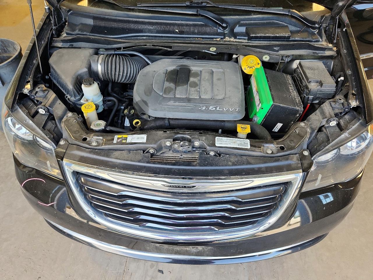 Chrysler Minivan S