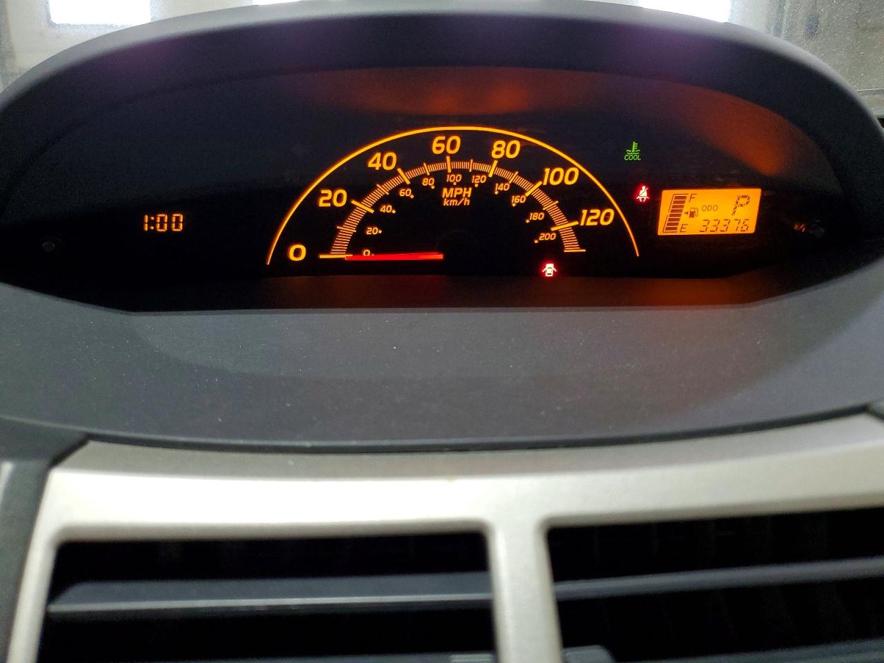 Toyota Yaris Base