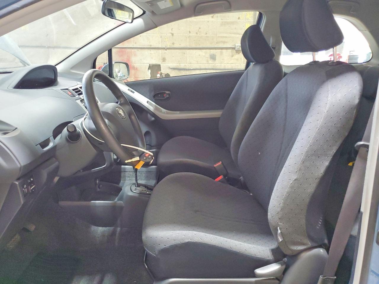 Toyota Yaris Base
