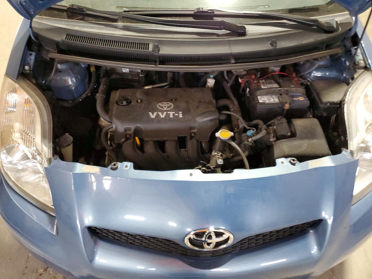 Toyota Yaris Base
