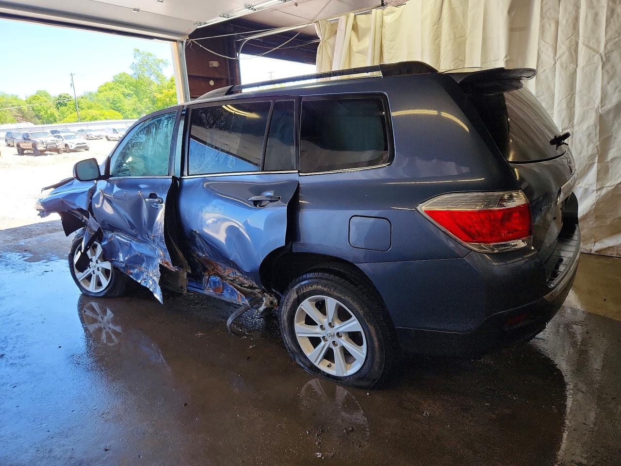 Toyota Highlander Plus