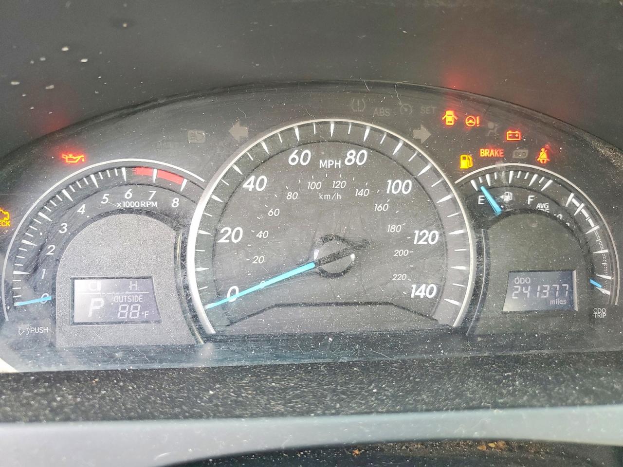 Toyota Camry Le
