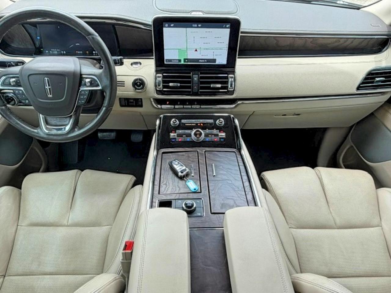 Lincoln Navigator Reserve