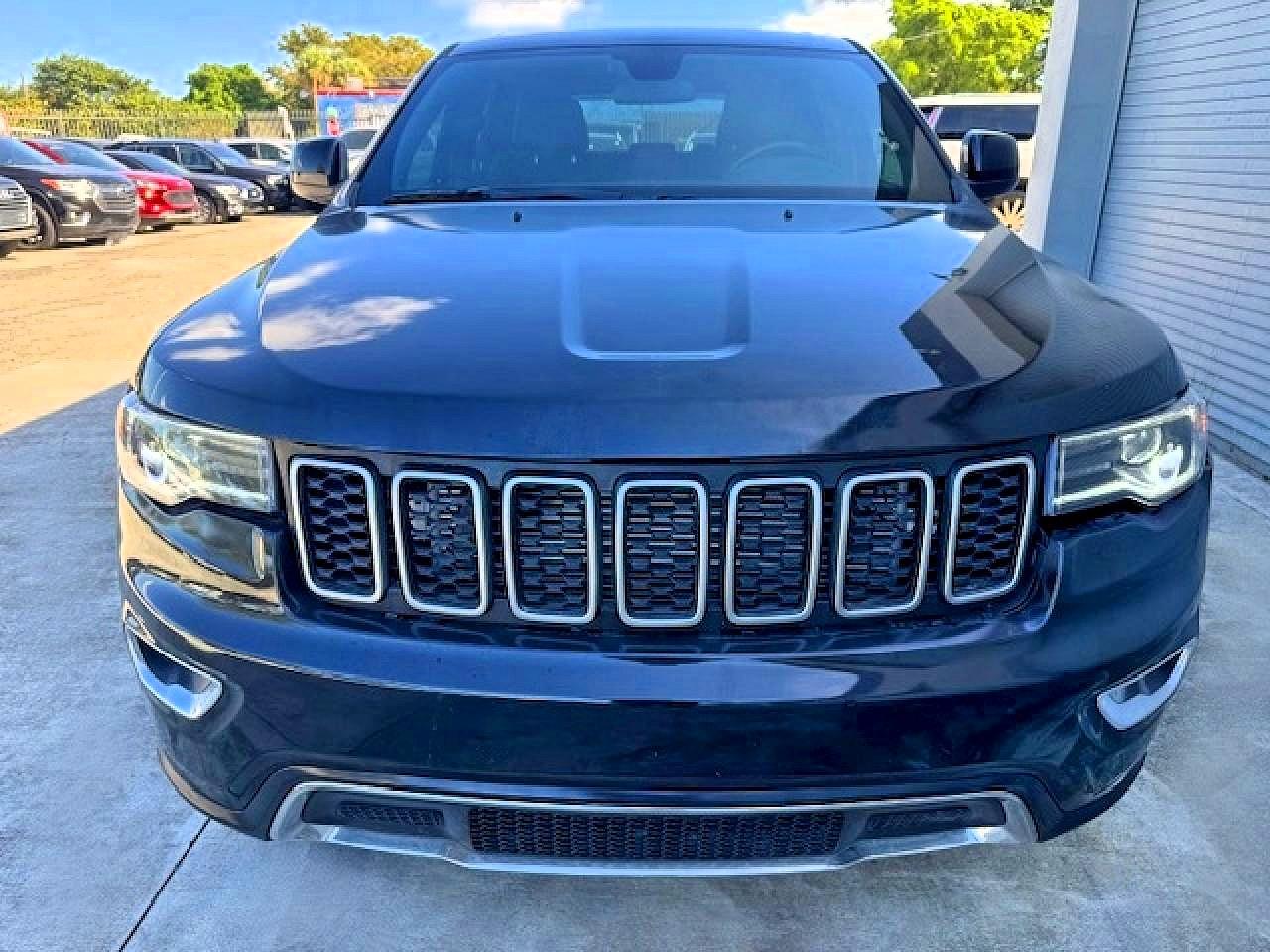 Jeep Cherokee Laredo