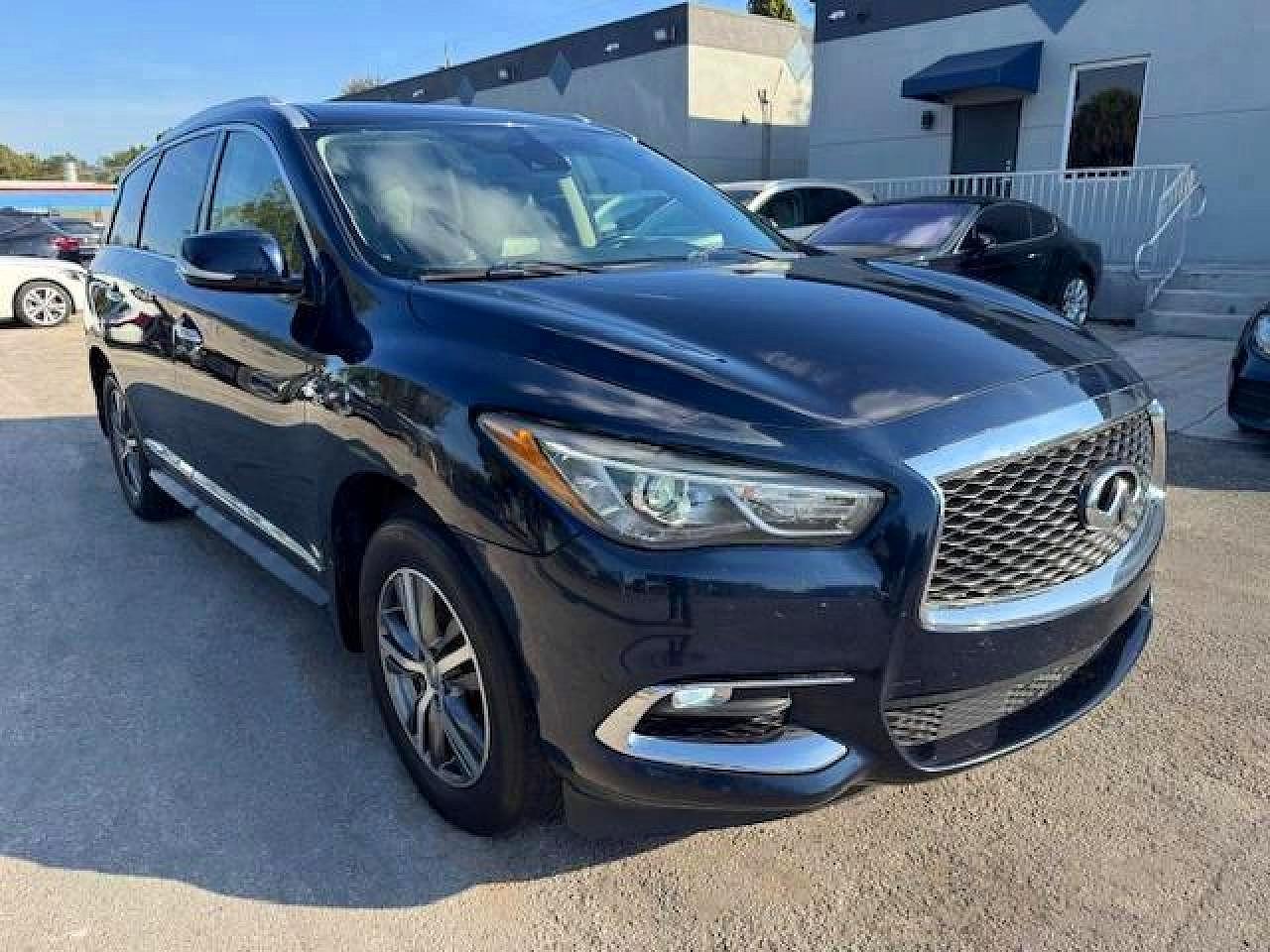 INFINITI Qx Pure