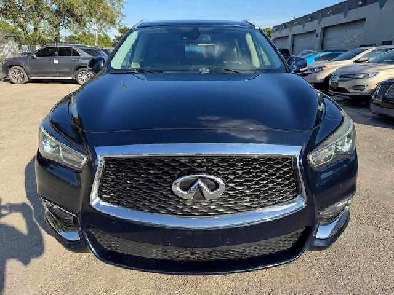 INFINITI Qx Pure