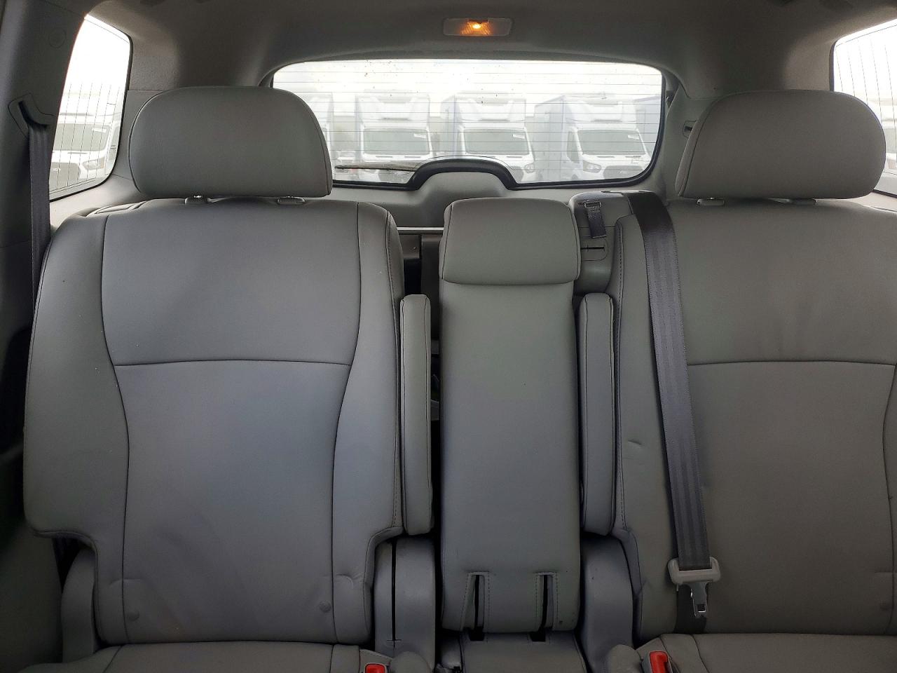 Toyota Highlander Se