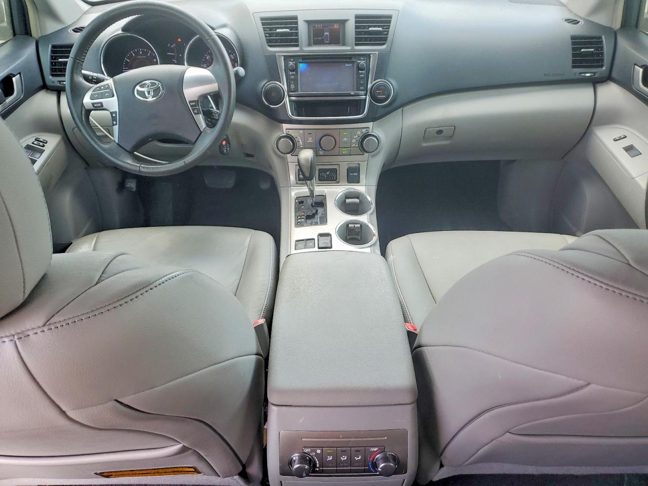 Toyota Highlander Se