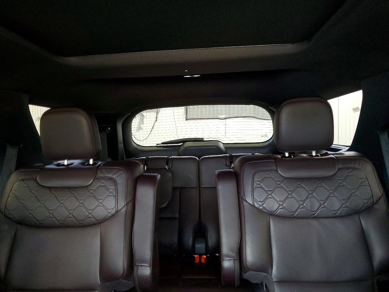 Ford Explorer Platinum
