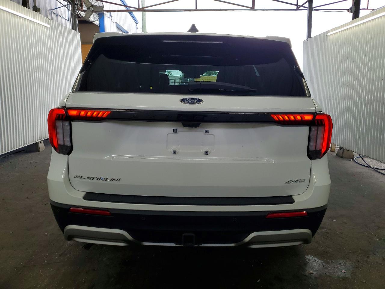 Ford Explorer Platinum