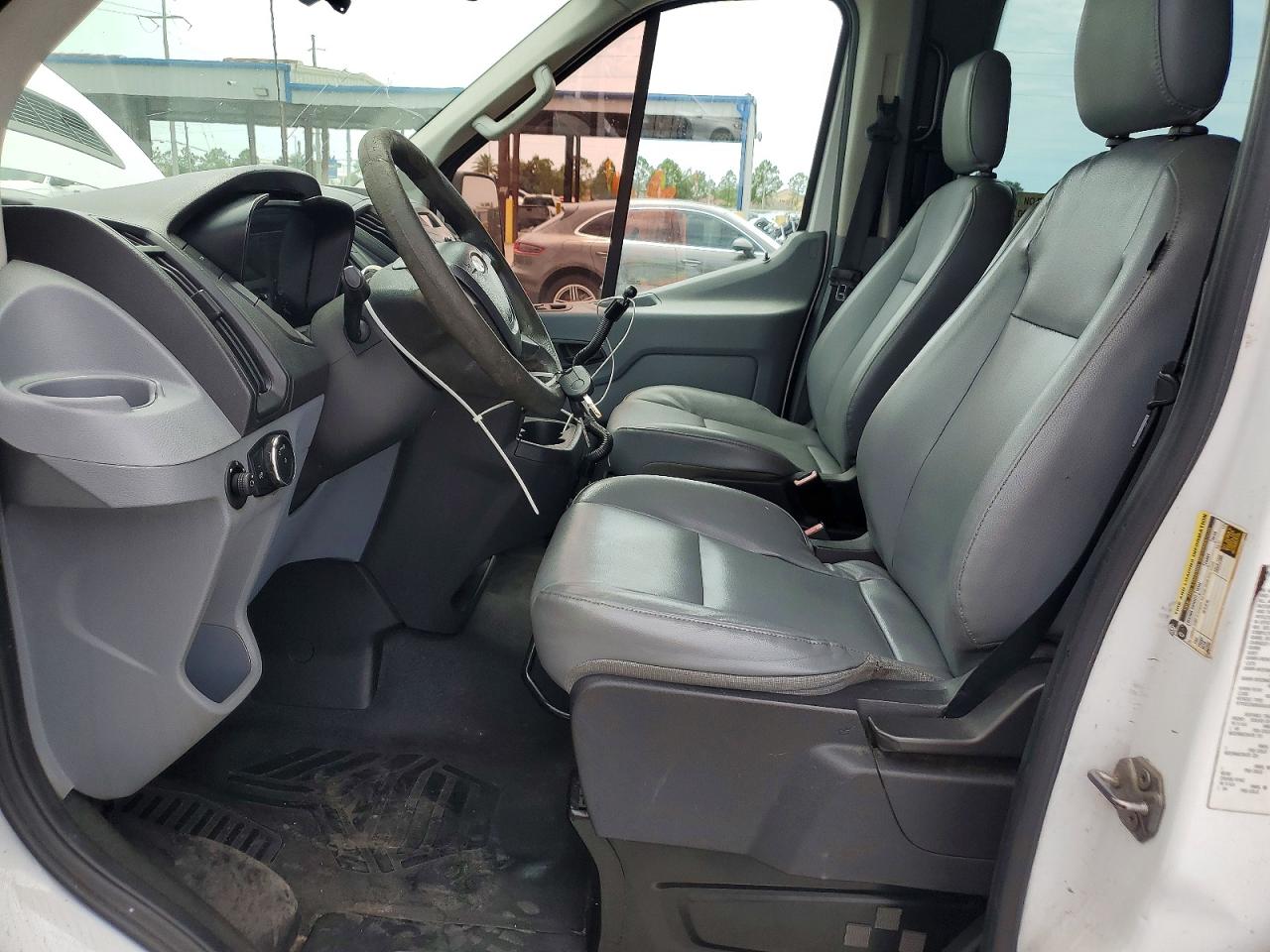 Ford Transit T-150