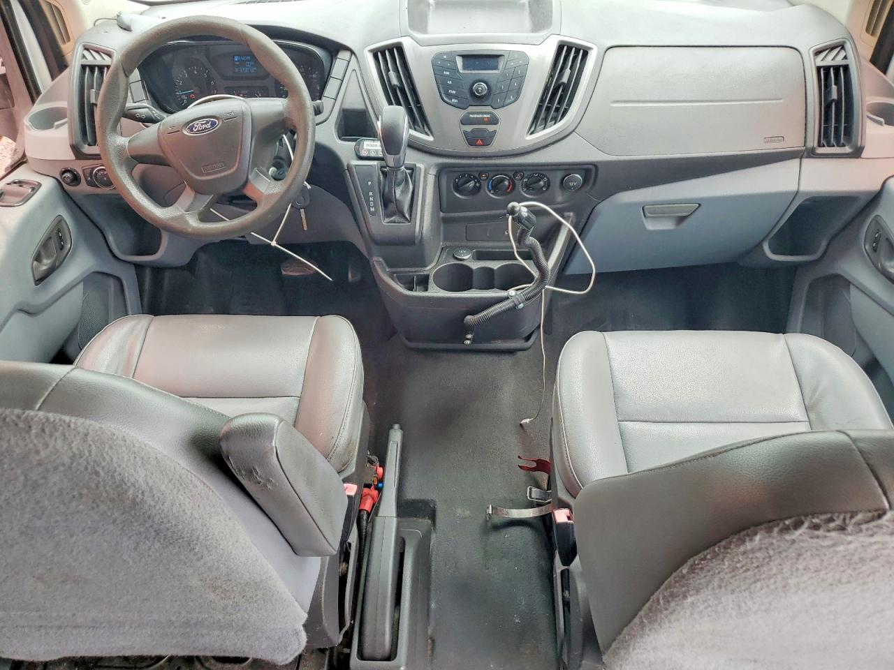 Ford Transit T-150