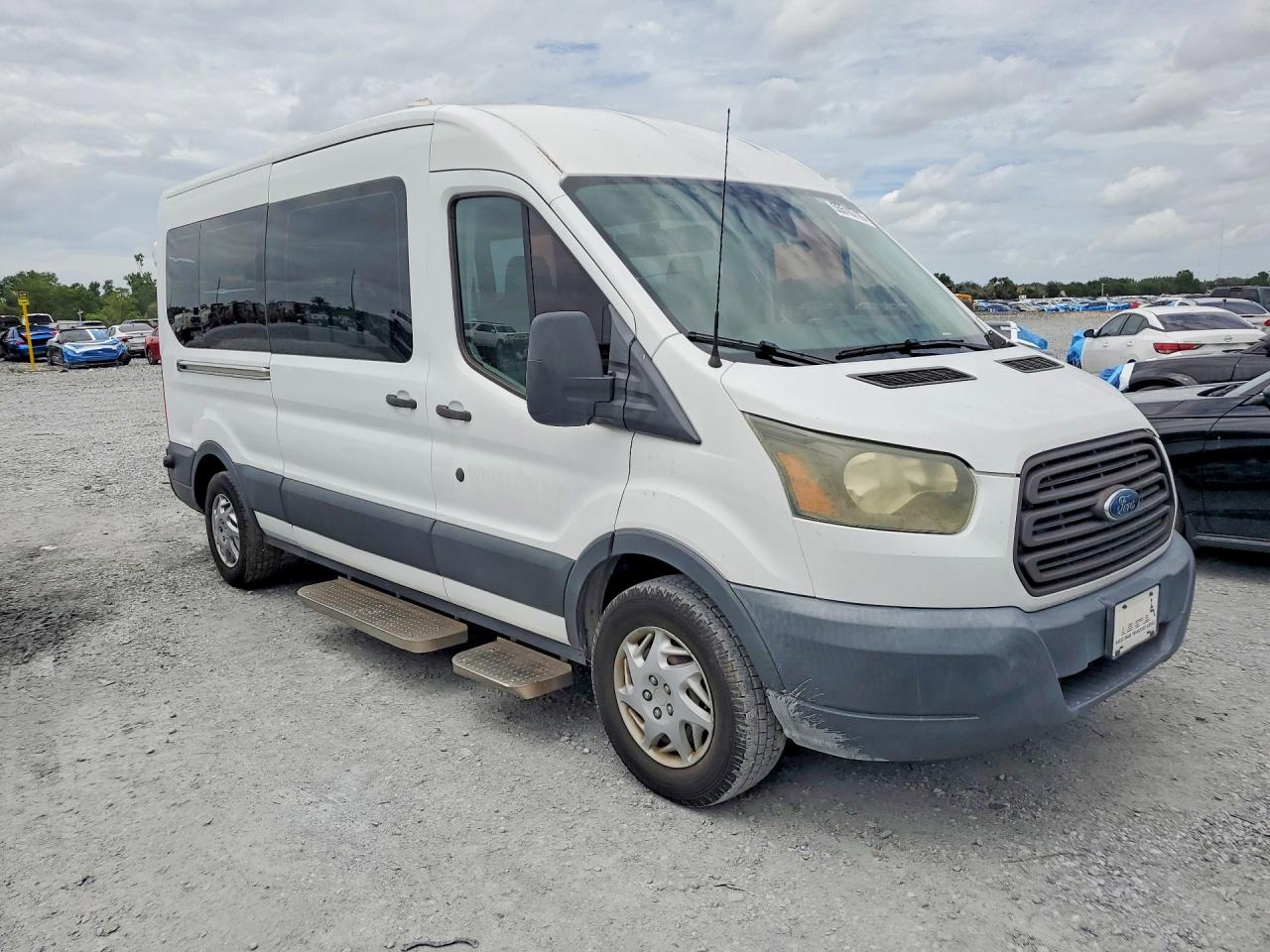 Ford Transit T-150