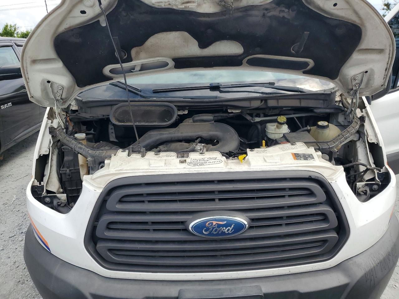 Ford Transit T-150