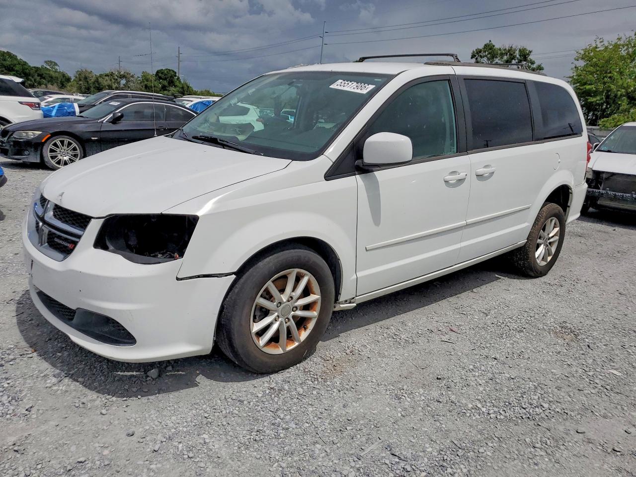 Salvage Dodge Caravan Image