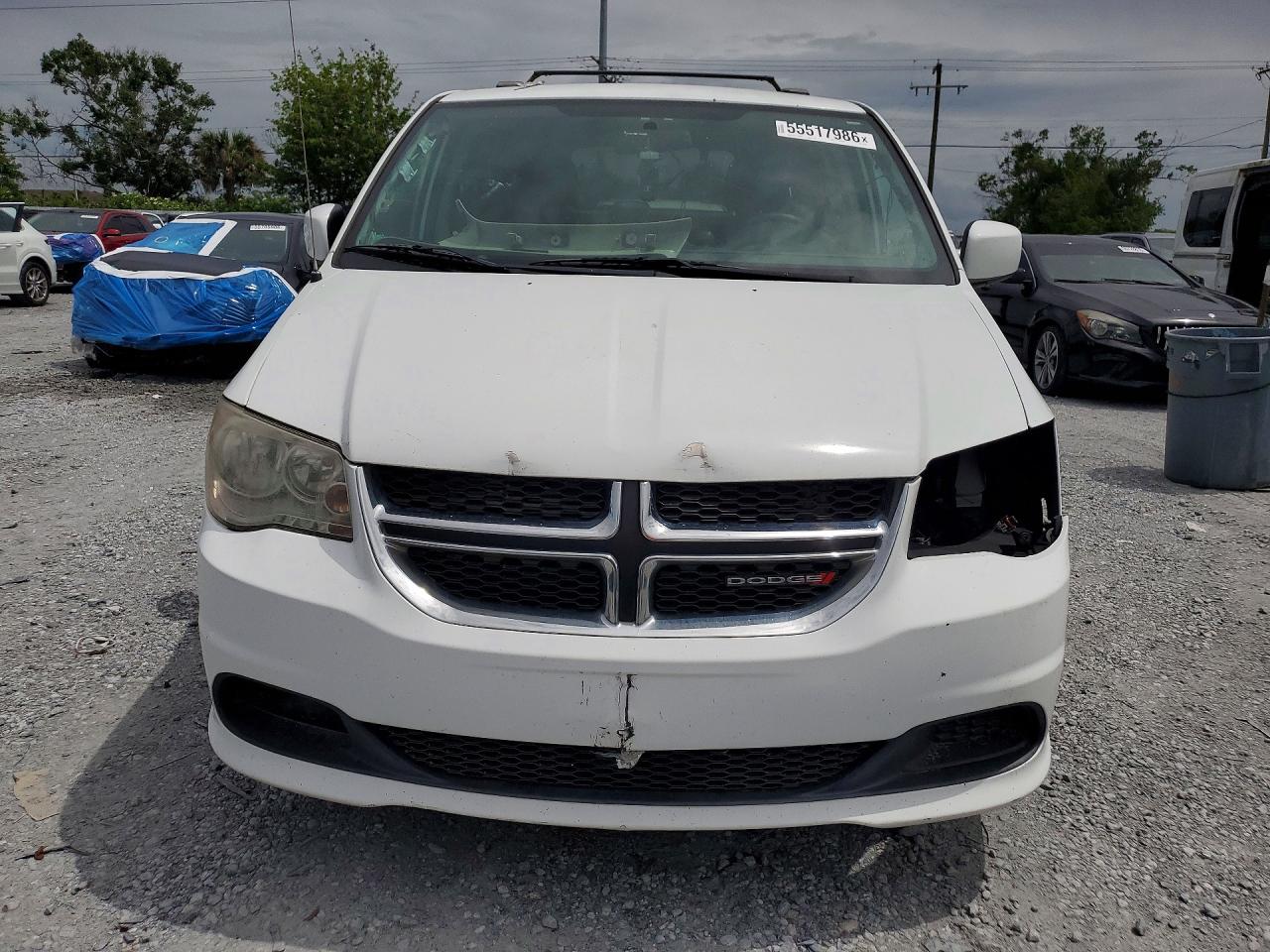 Dodge Caravan Sxt