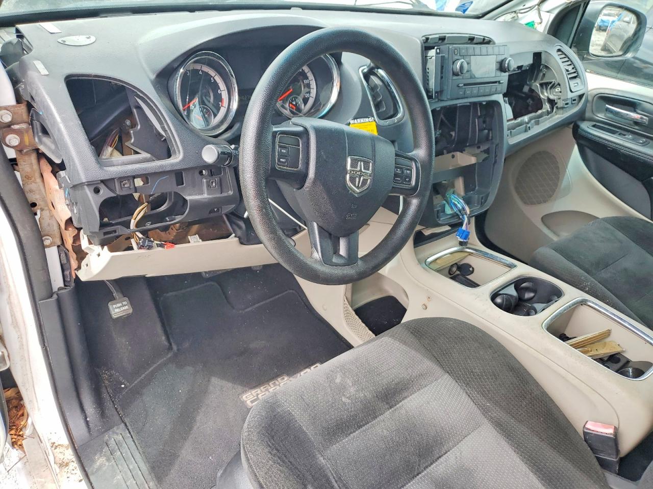 Dodge Caravan Sxt