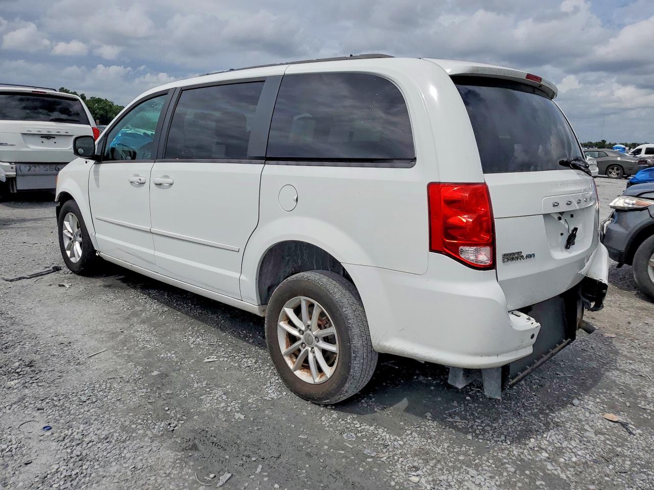 Dodge Caravan Sxt