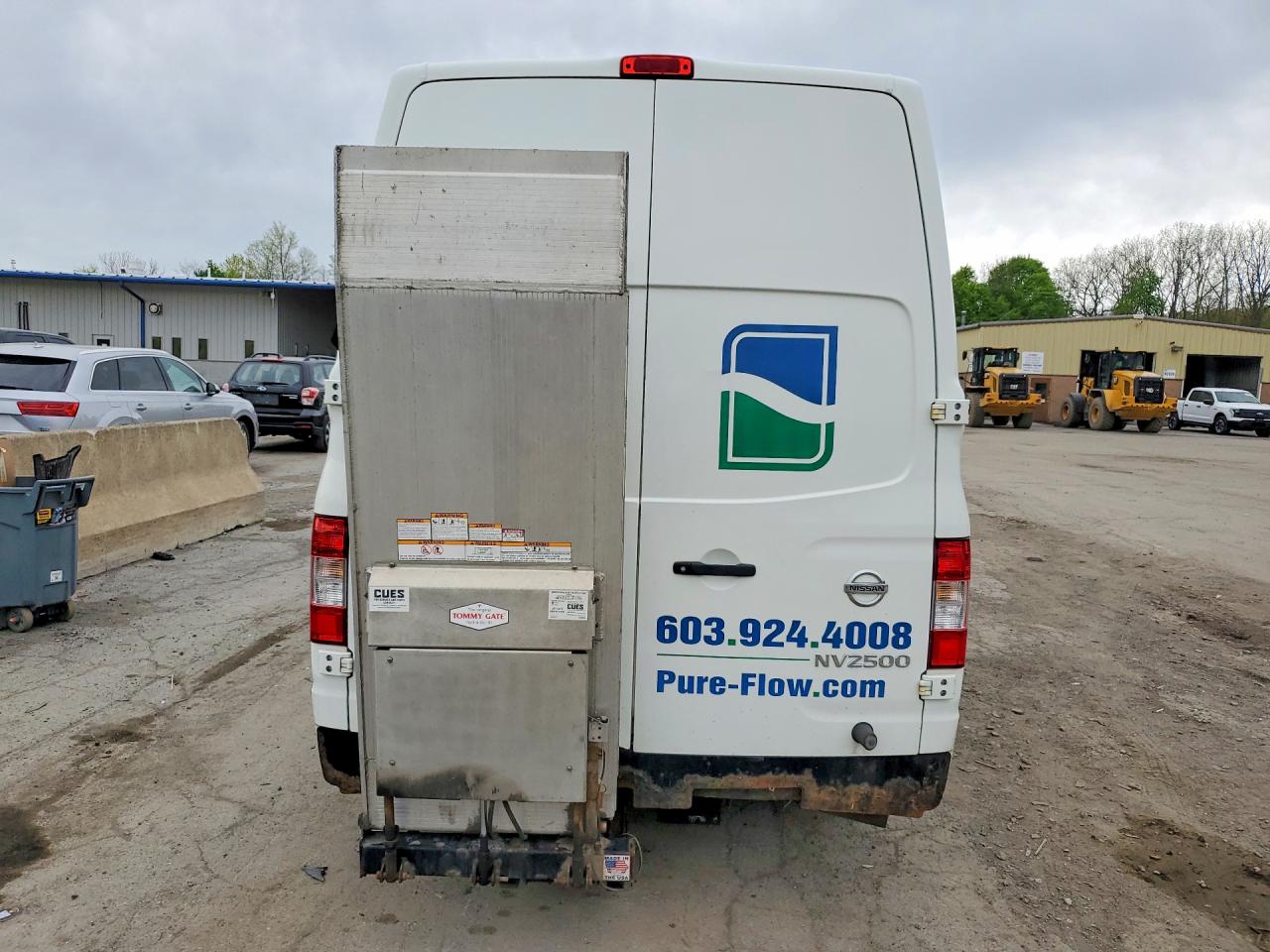 Nissan Nv 2500 Hd S