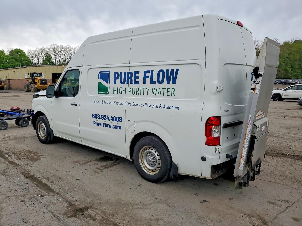 Nissan Nv 2500 Hd S