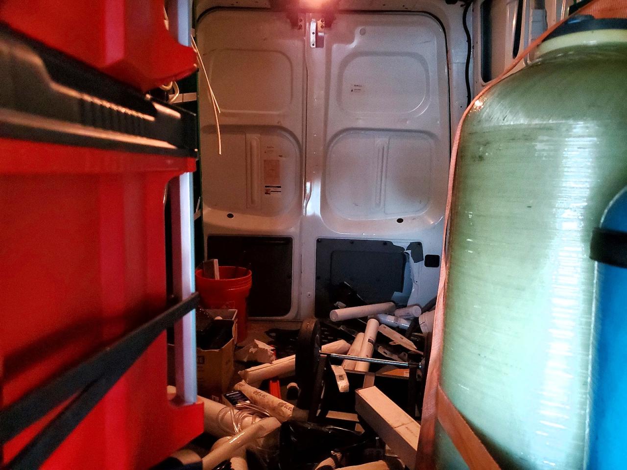 Nissan Nv 2500 Hd S