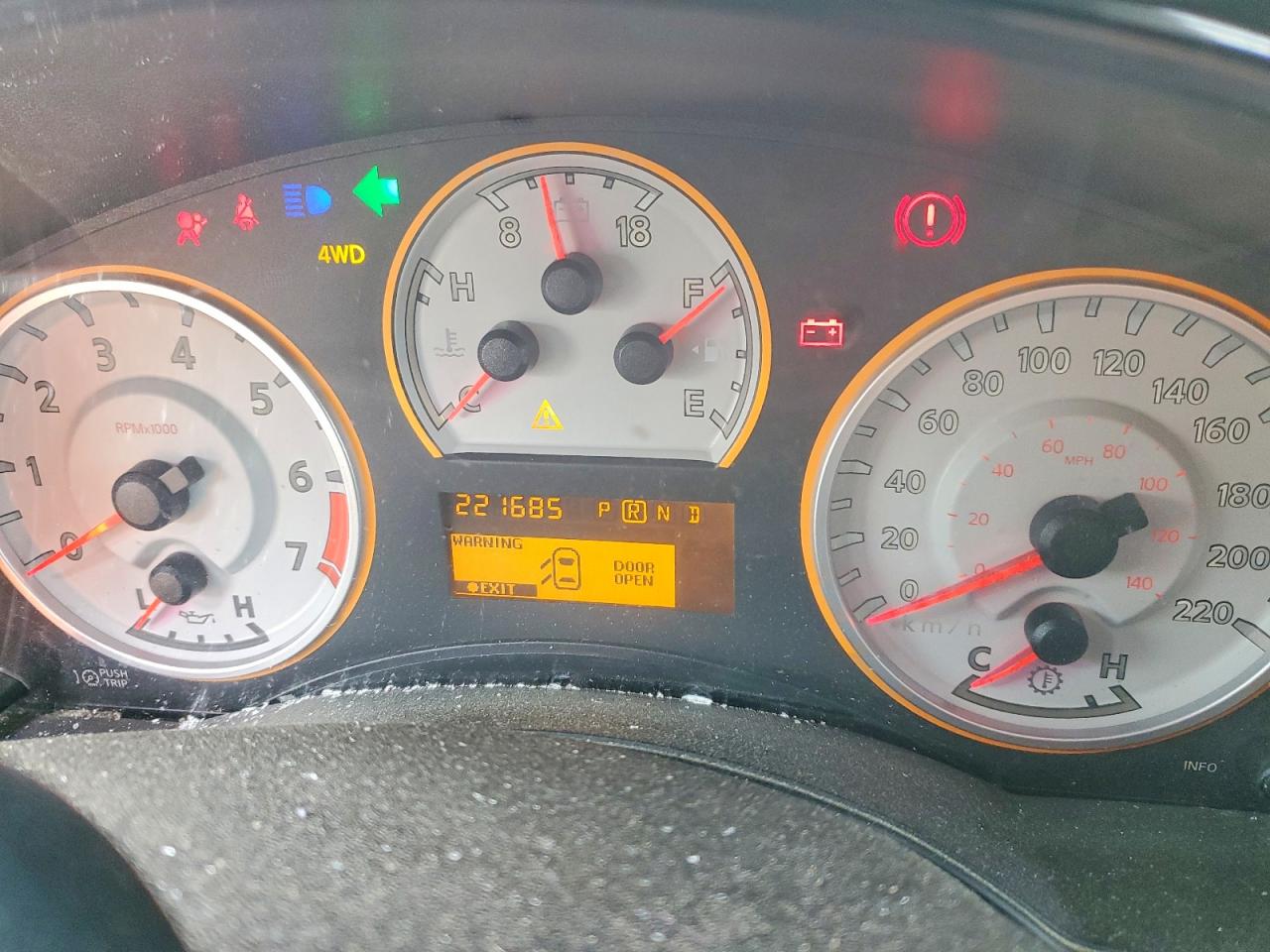 Nissan Titan