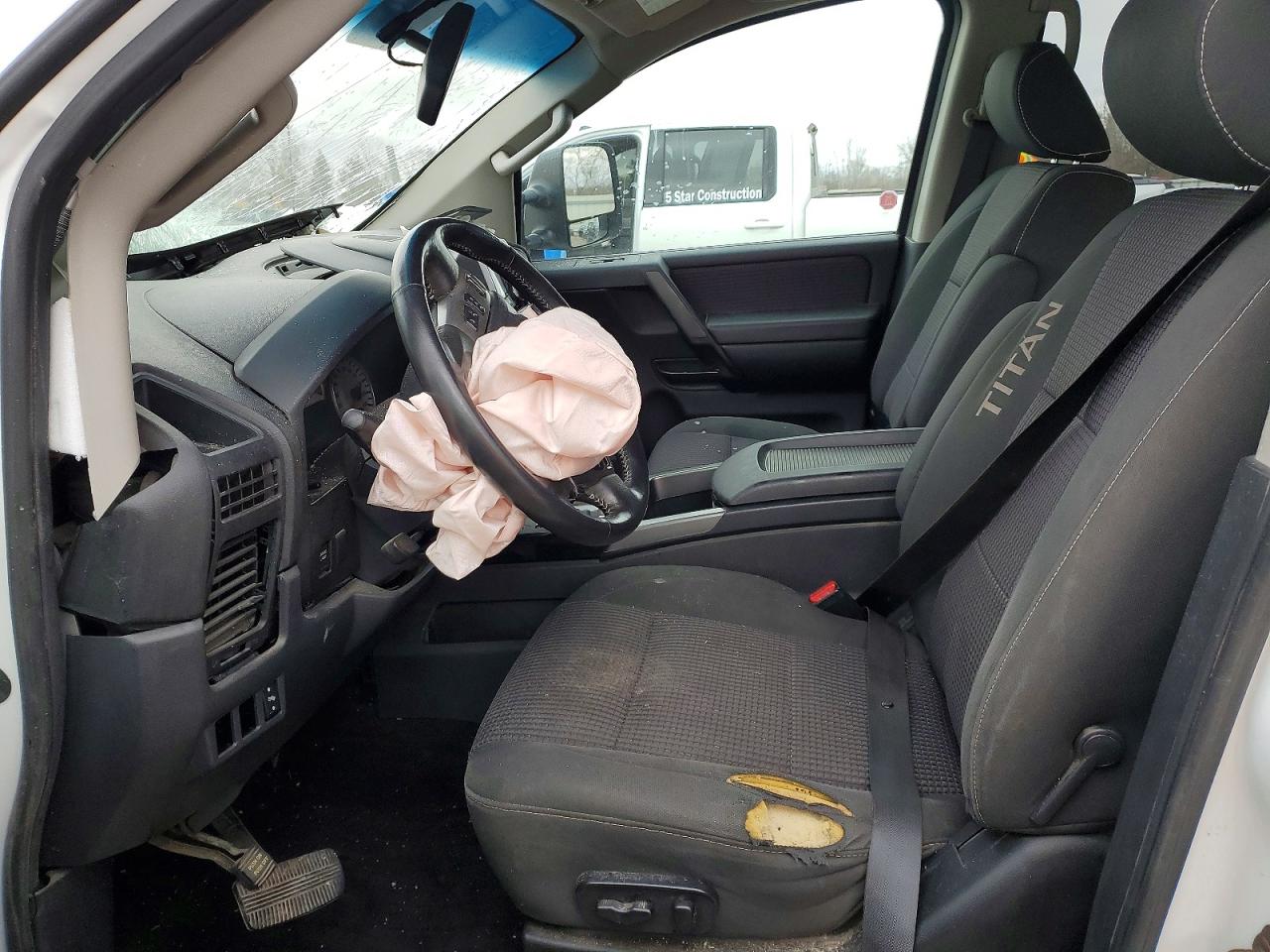 Nissan Titan