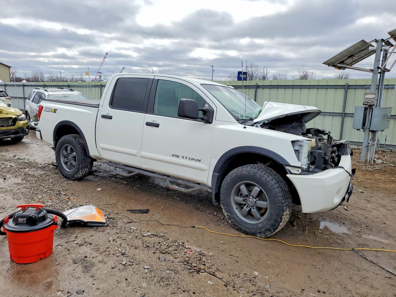 Nissan Titan