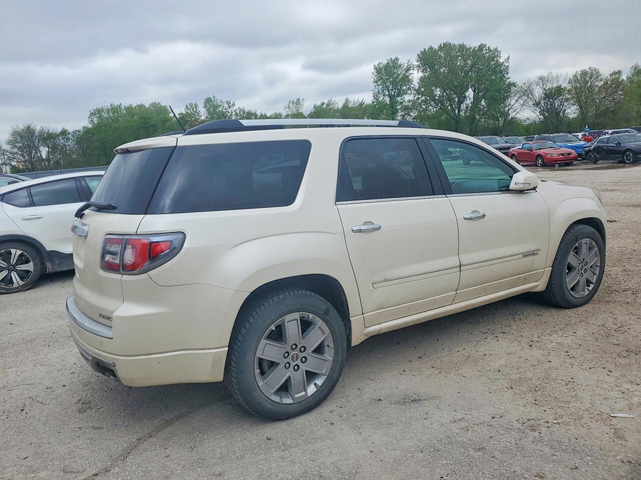 GMC Acadia Denali