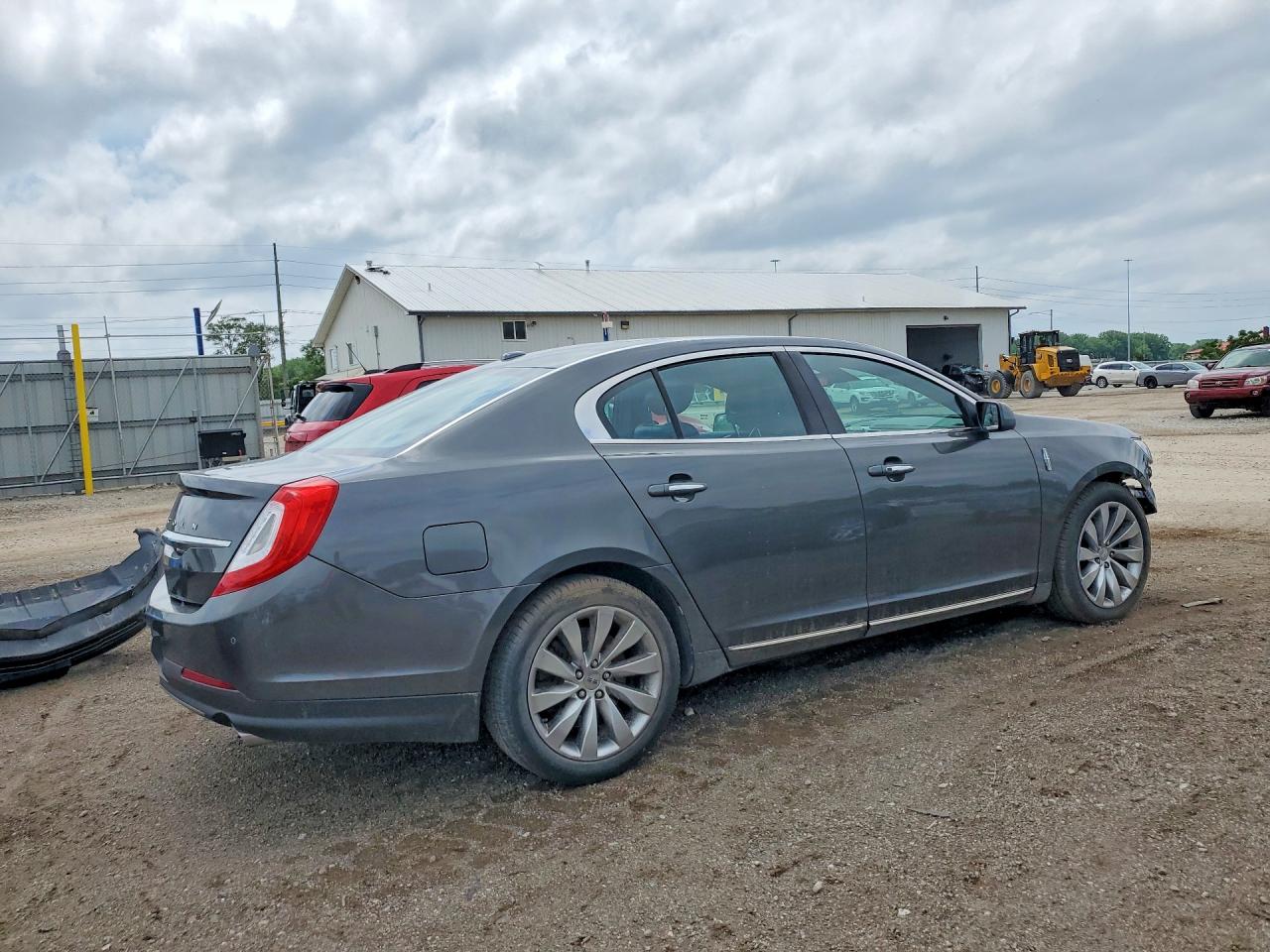 Lincoln MKS