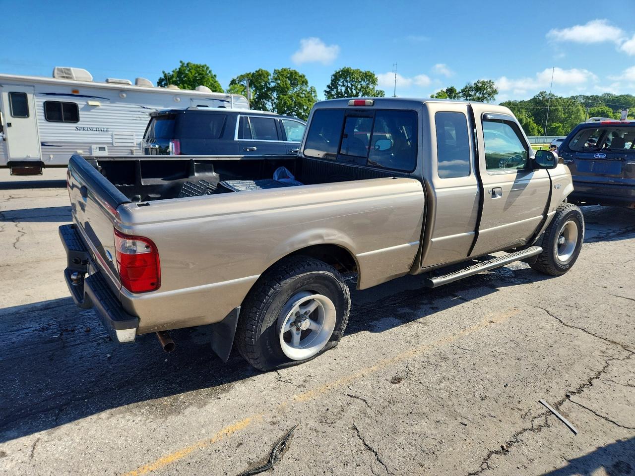 Ford Ranger Super Cab