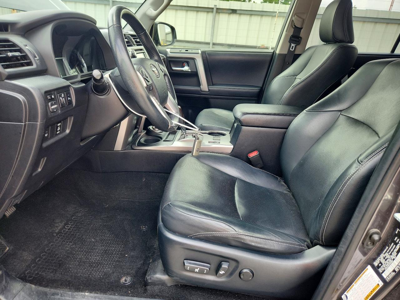 Toyota 4Runner Limited