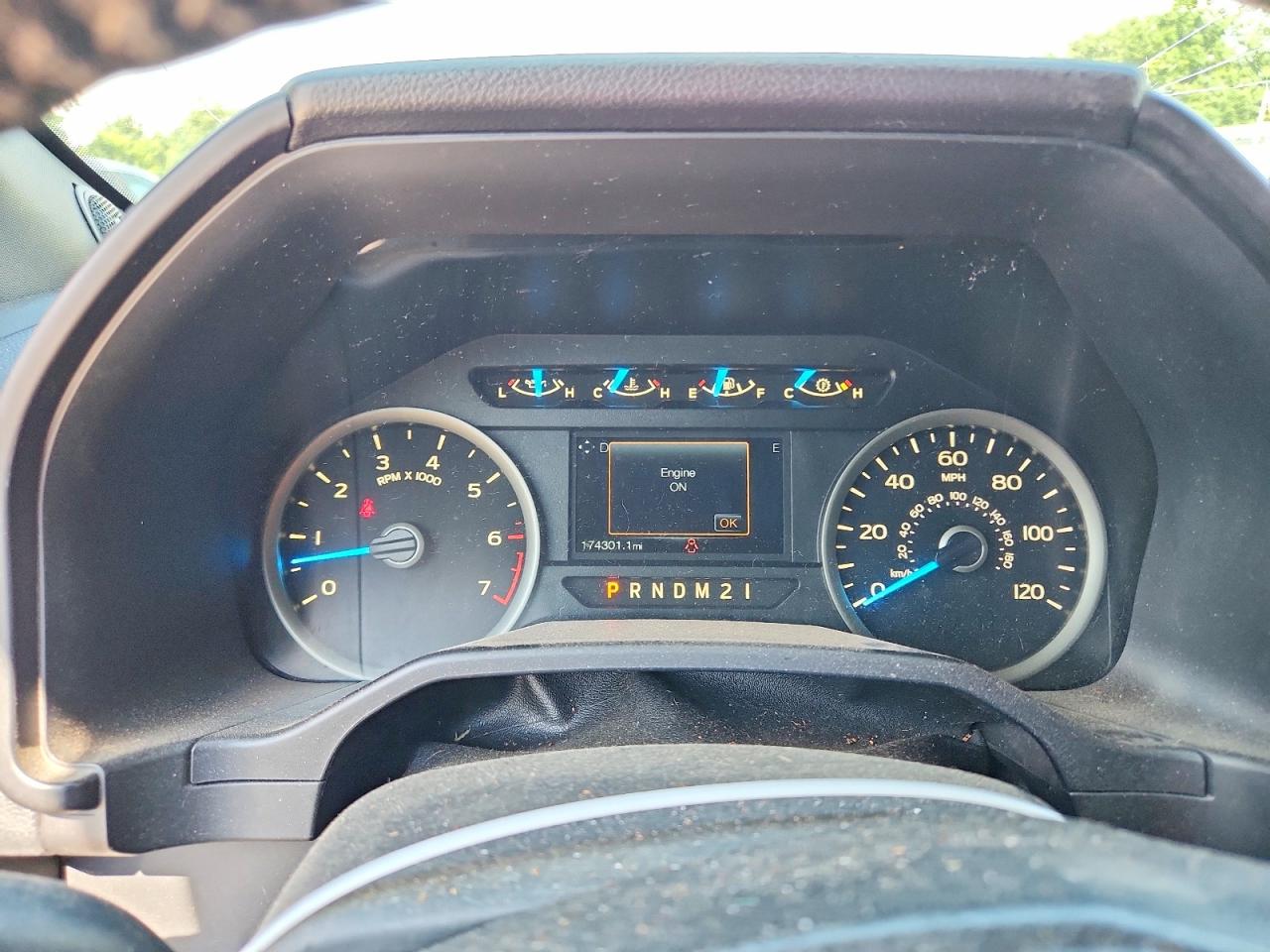 Ford F-150 Super Cab