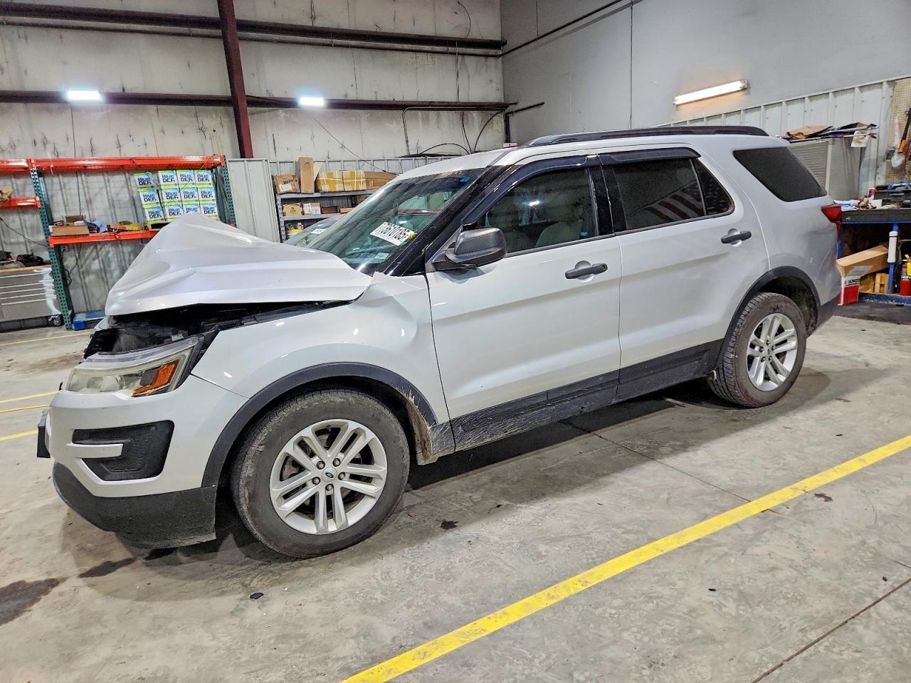 Salvage Ford Explorer Image