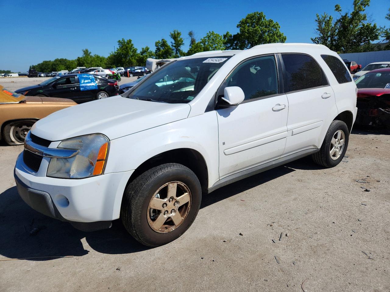 Salvage Chevrolet Equinox Image