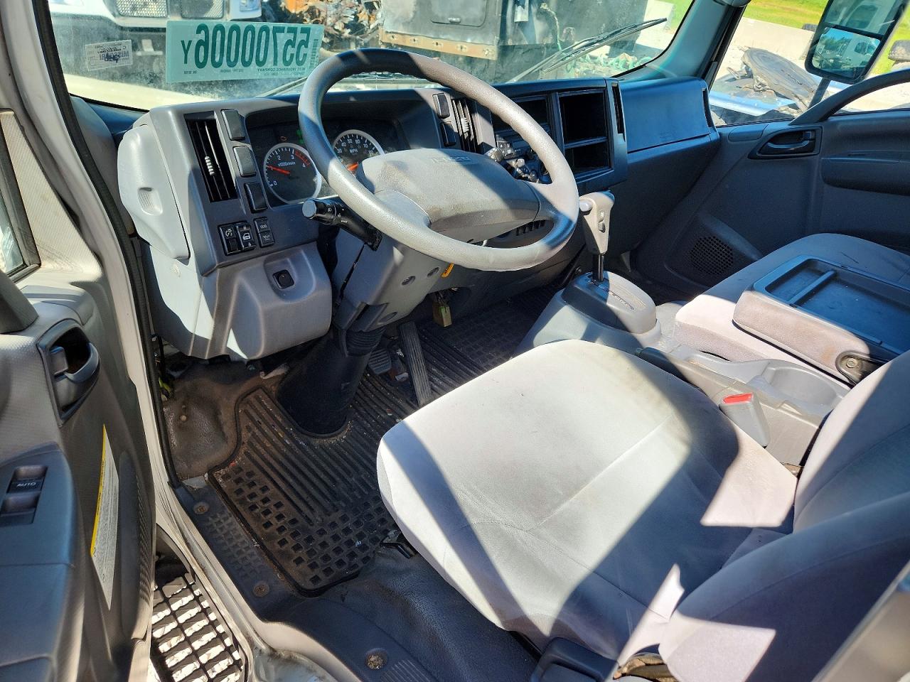 Isuzu Nqr
