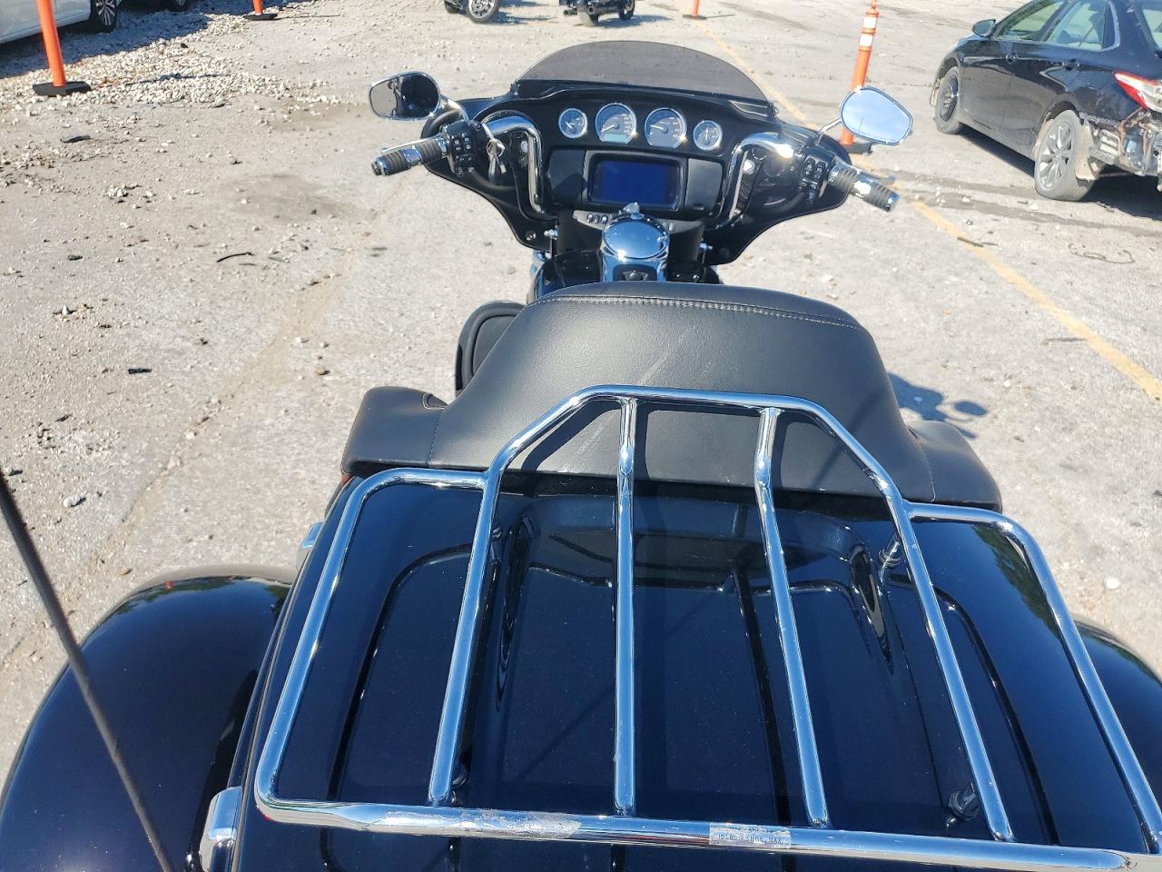 Harley-Davidson Fl