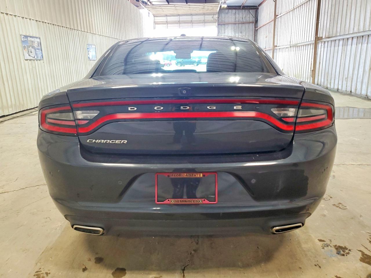 Dodge Charger Sxt
