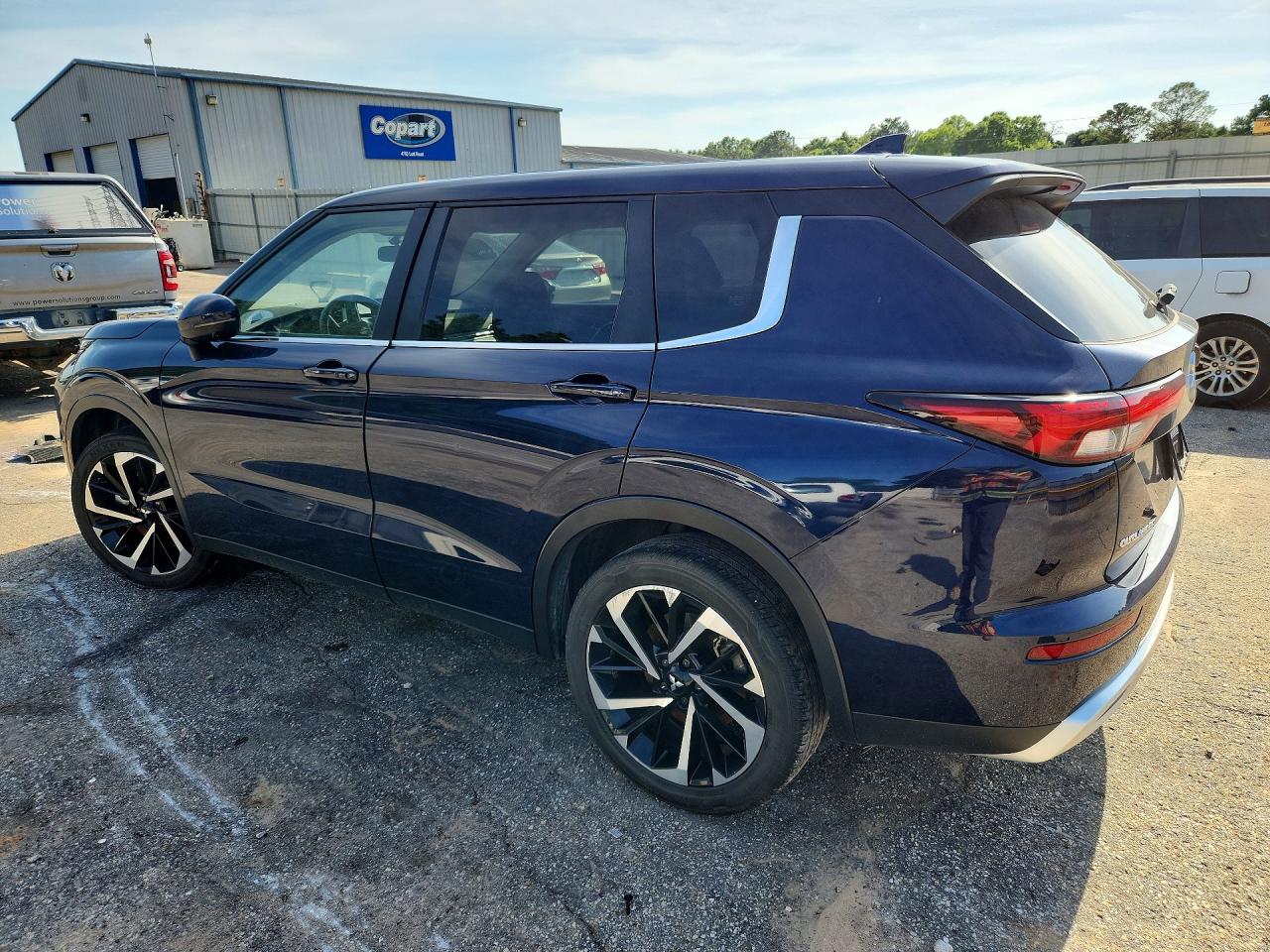 Mitsubishi Outlander Se