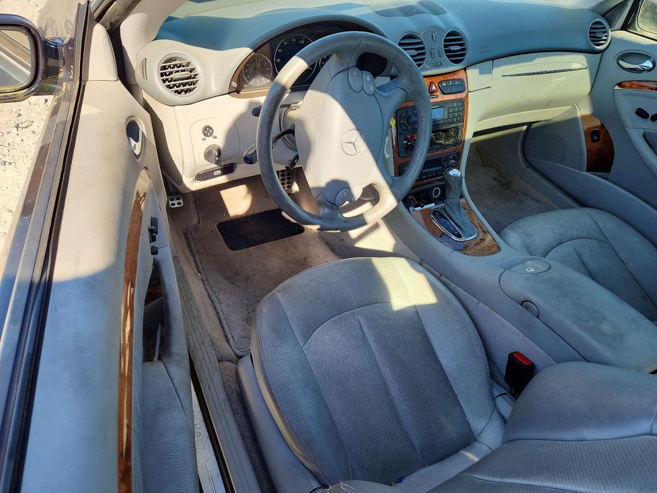 Mercedes-Benz Clk-class 320c