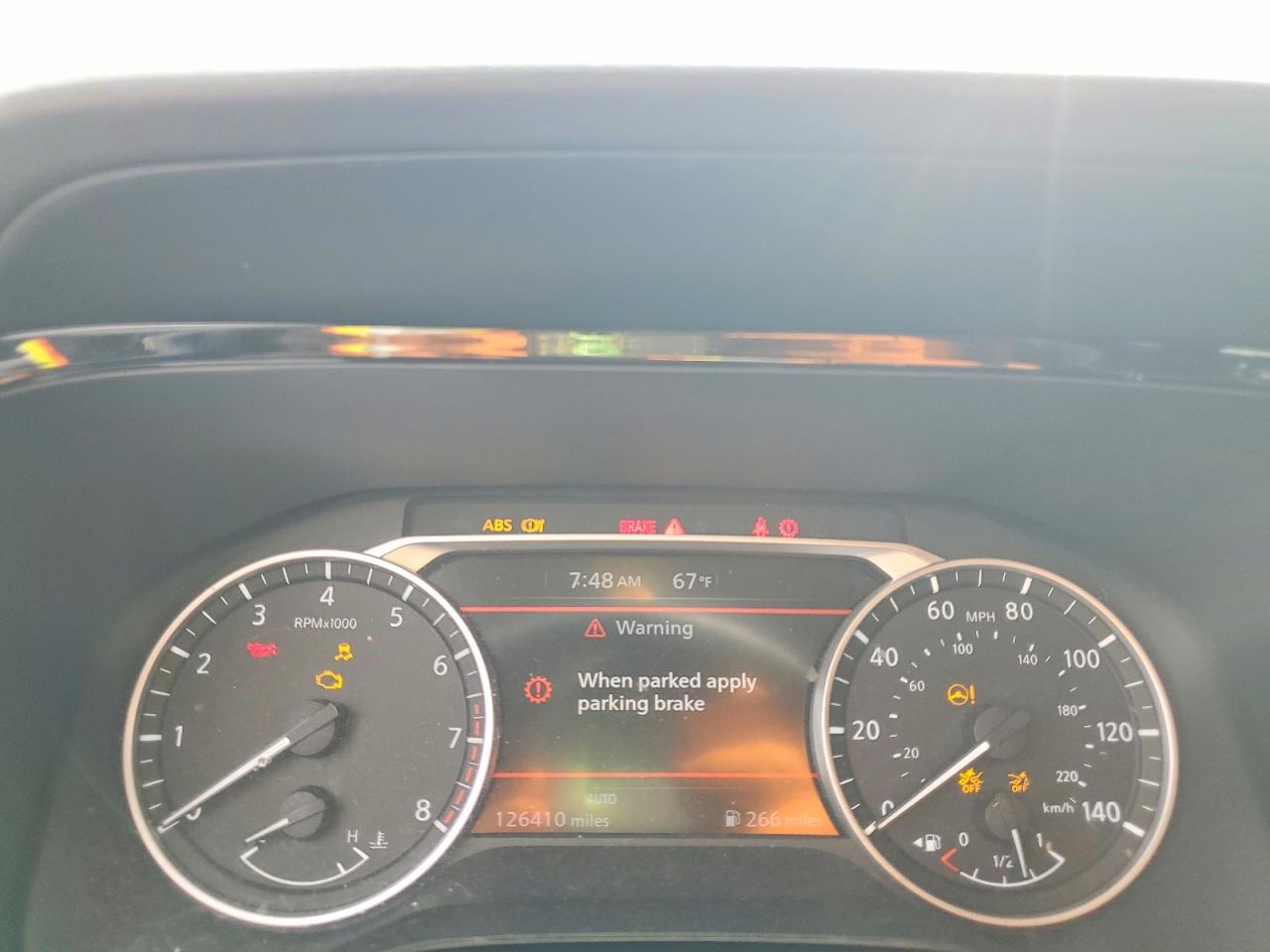 Nissan Pathfinder Sv