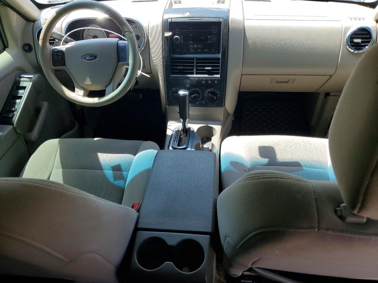 Ford Explorer Xlt