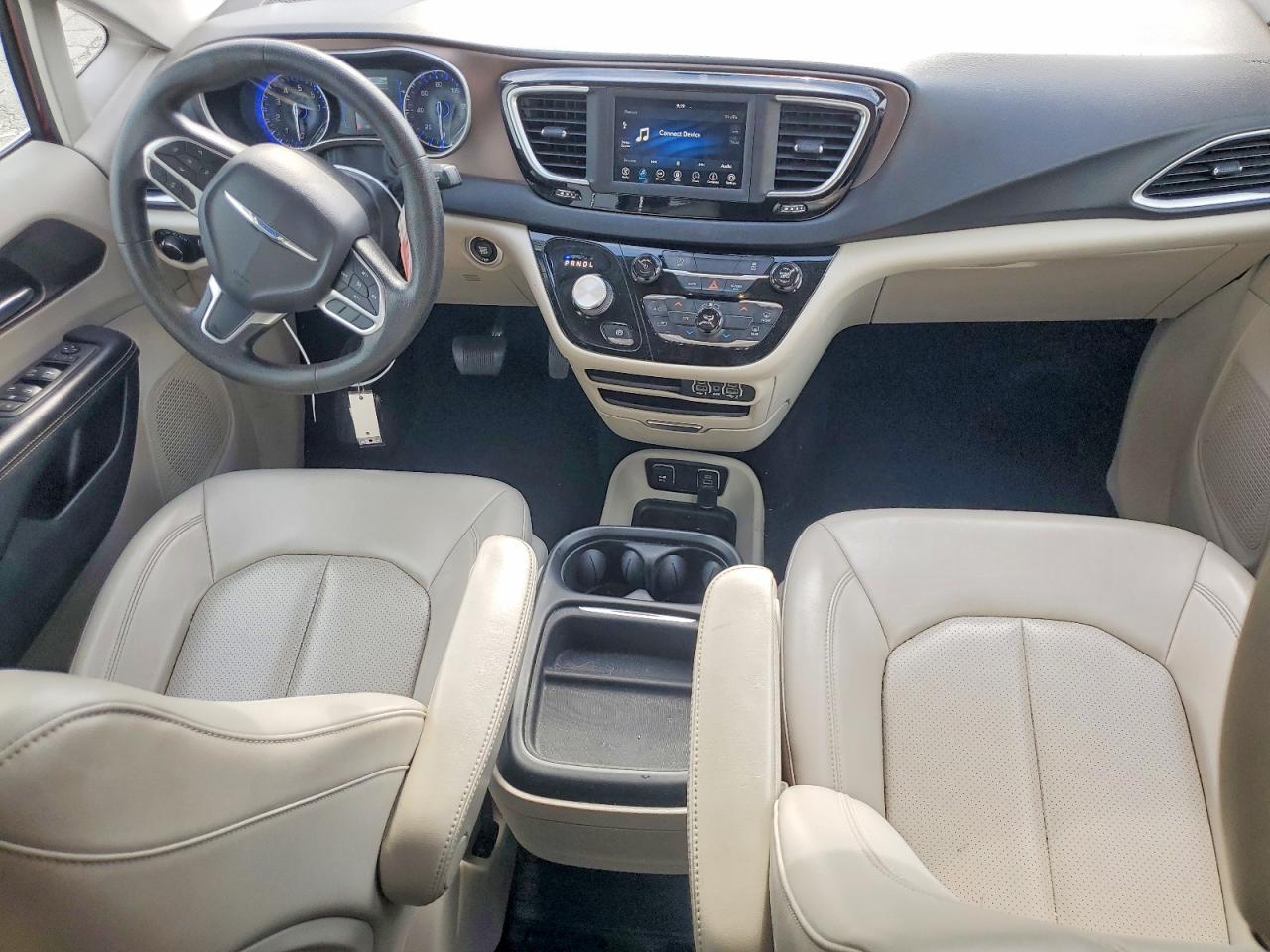 Chrysler Minivan Lxi