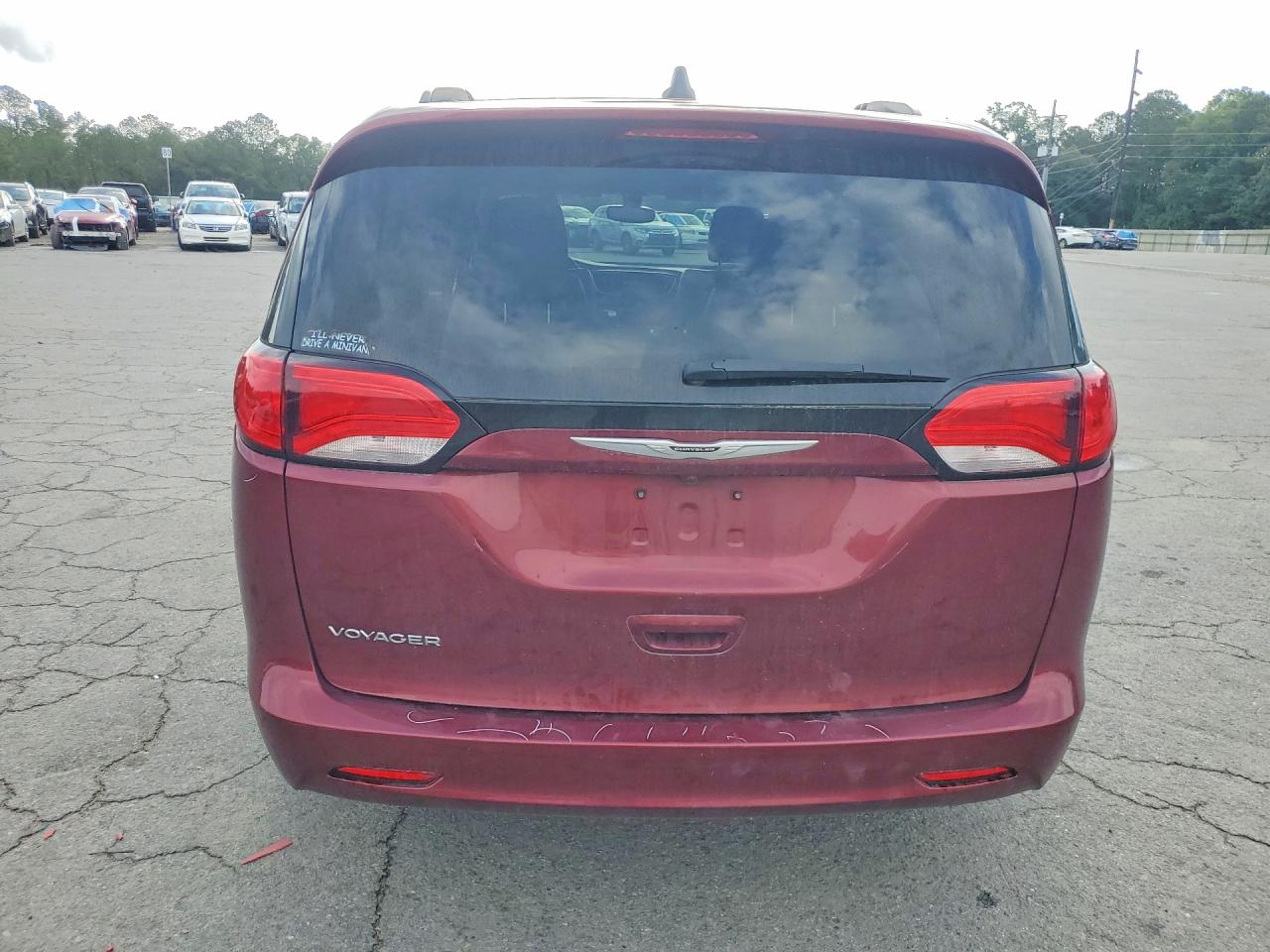 Chrysler Minivan Lxi