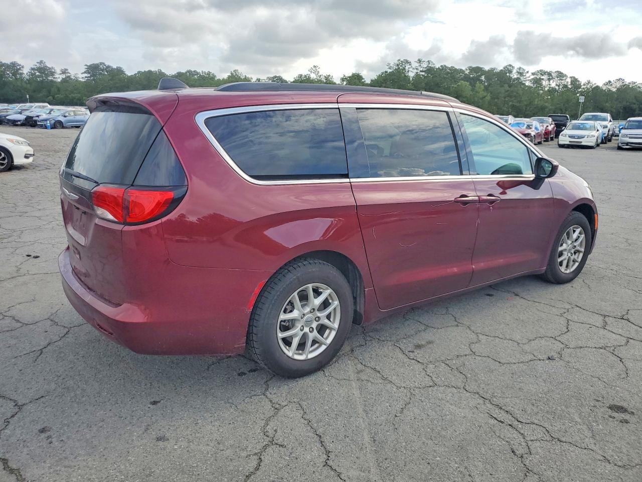 Chrysler Minivan Lxi