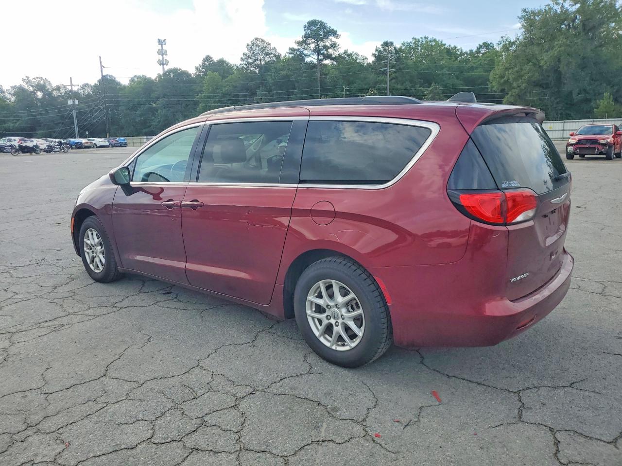 Chrysler Minivan Lxi