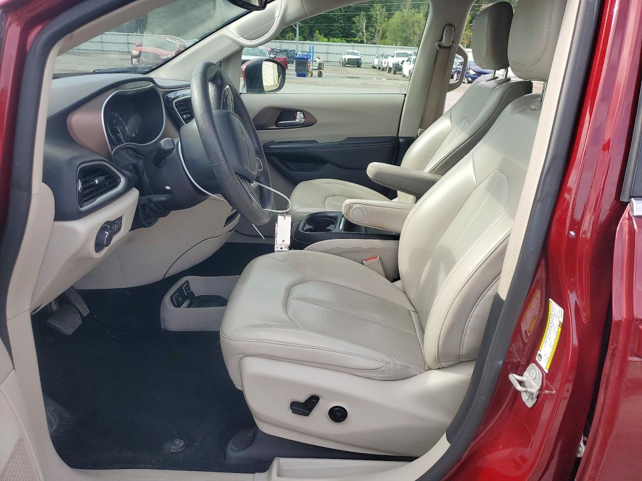 Chrysler Minivan Lxi