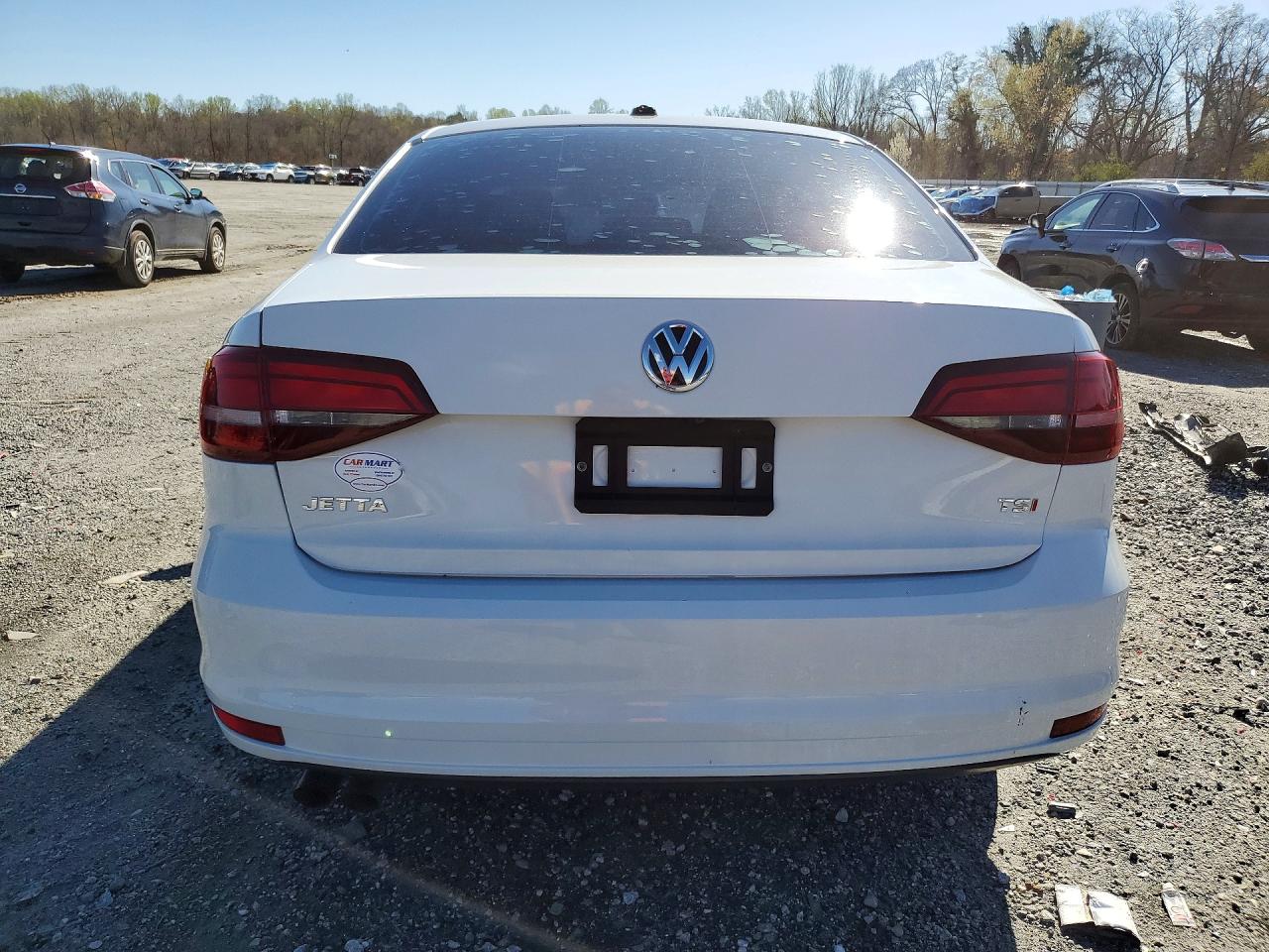 Volkswagen Jetta S