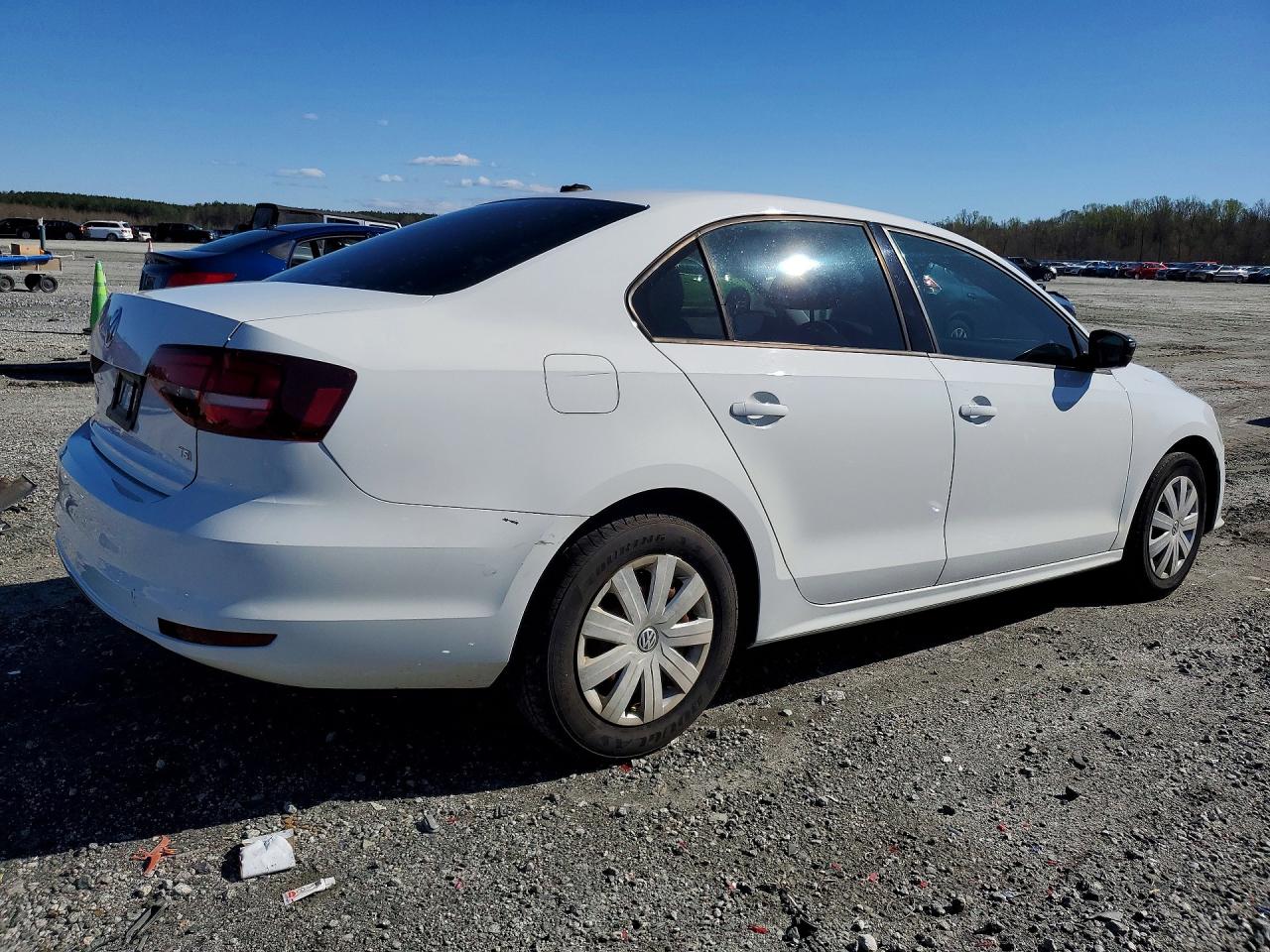 Volkswagen Jetta S