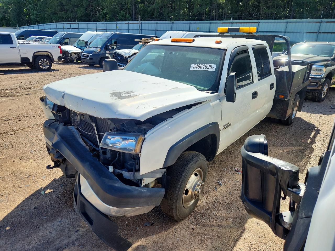 Salvage Chevrolet Silverado Image